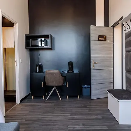 - Gare De Marly * 瓦朗西纳